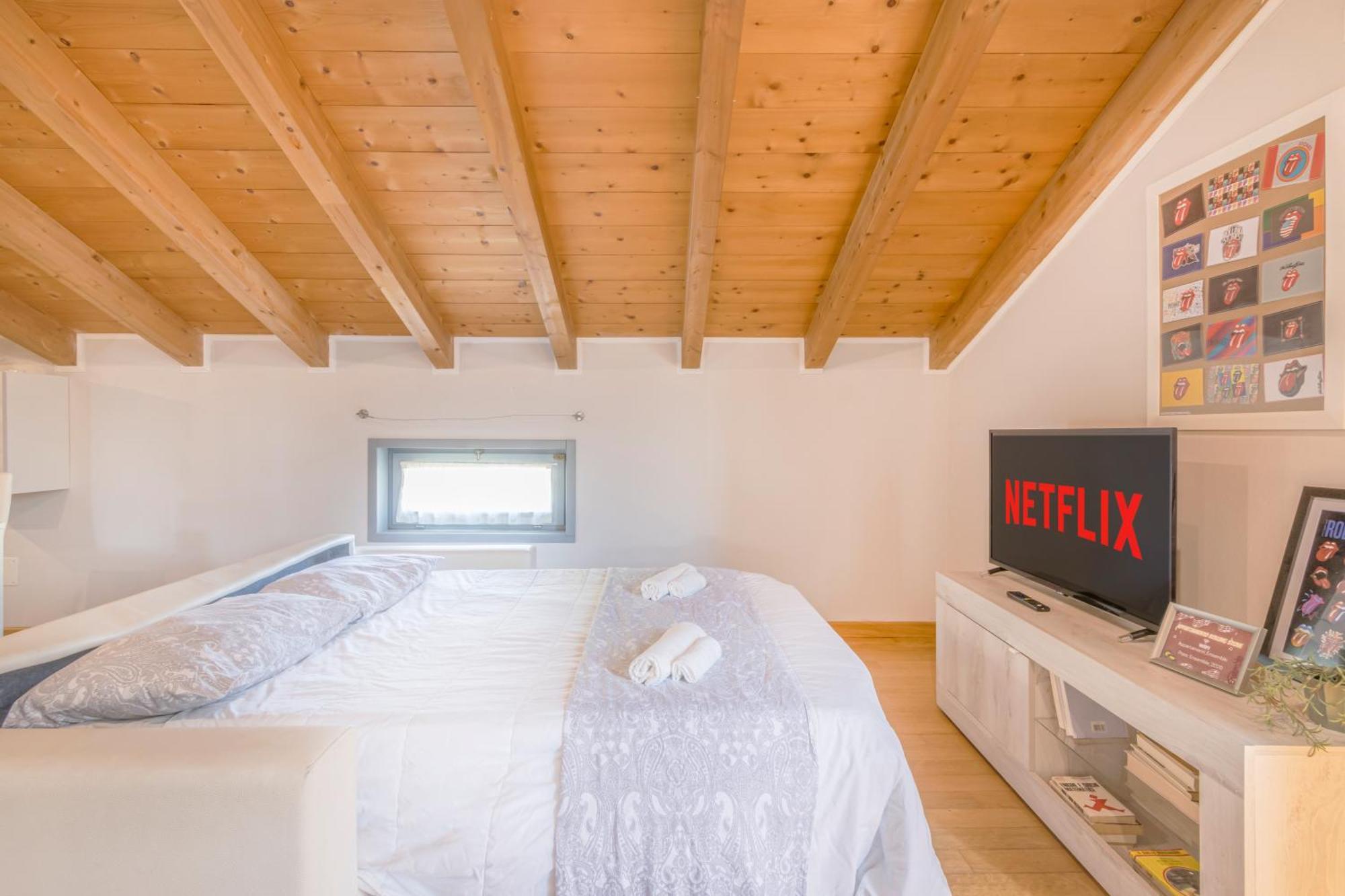 Stazione 200M - Wifi - Aria Condizionata - Smart Tv Apartment Parma Exterior photo