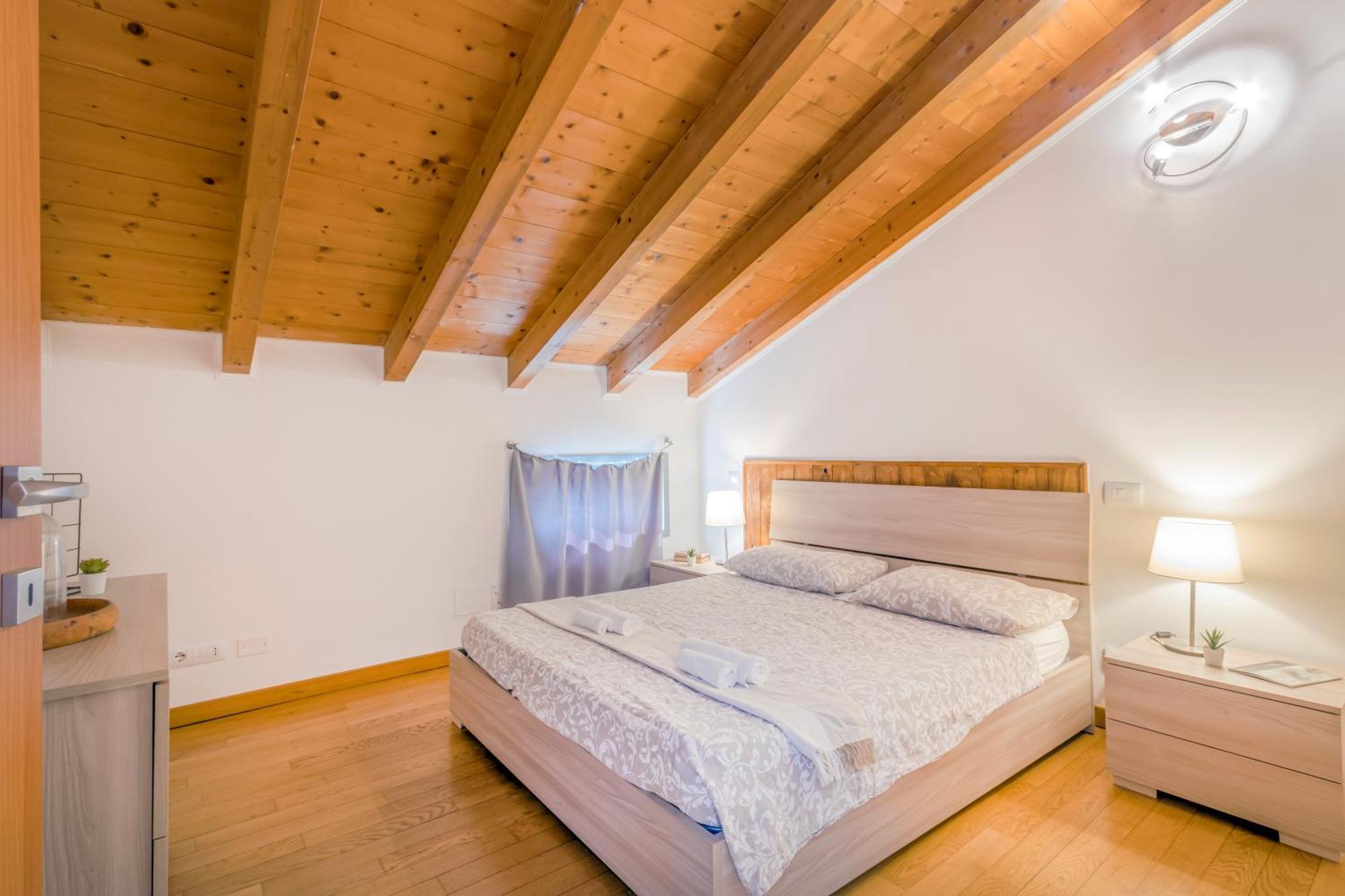 Stazione 200M - Wifi - Aria Condizionata - Smart Tv Apartment Parma Exterior photo